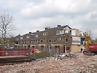 Start van de sloop van het tweede blok woningen, 24 april 2012